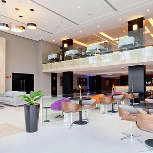 **** Hotel Golden Tulip Brésil